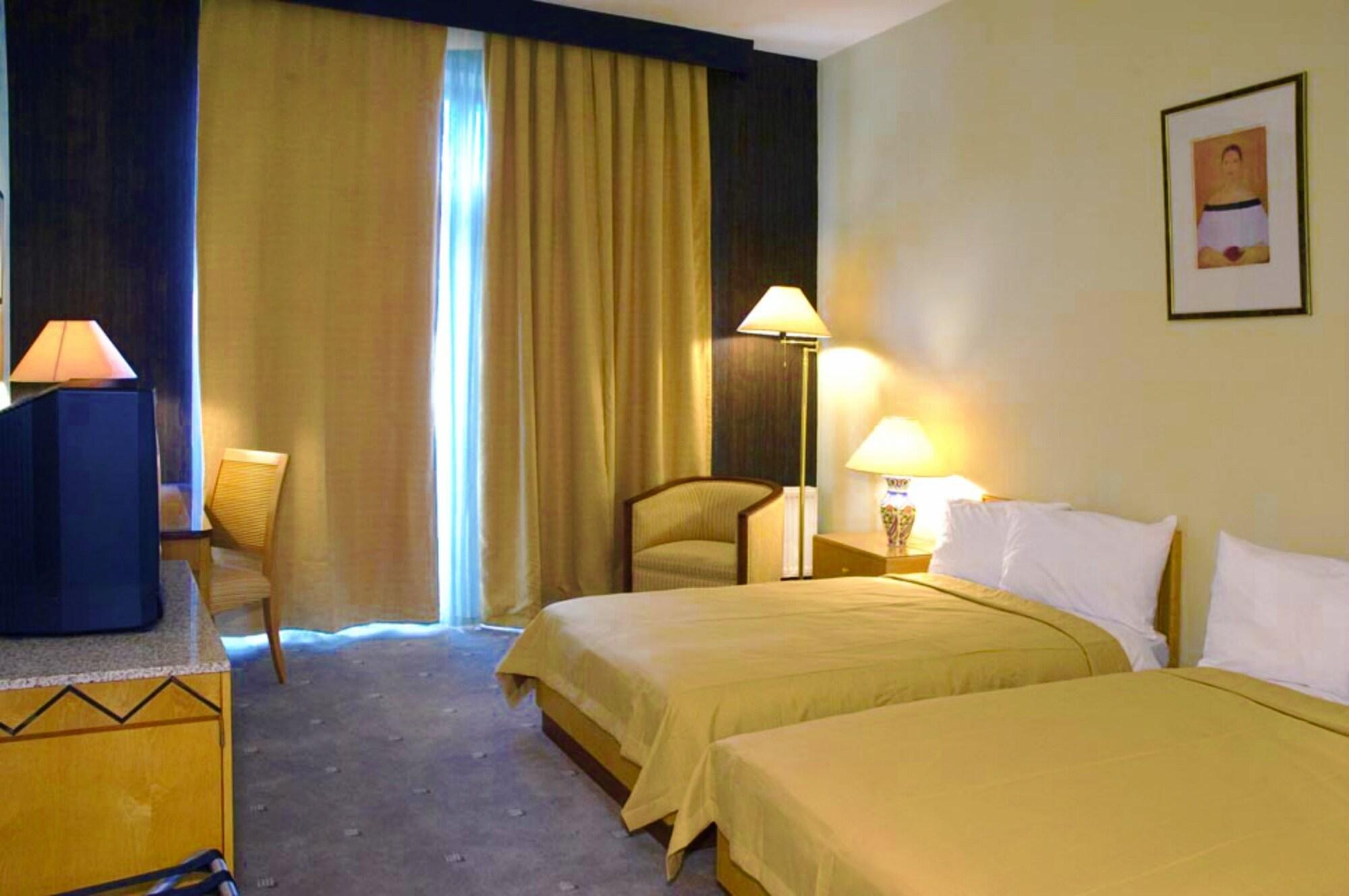 Sheki Saray Hotel Eksteriør billede