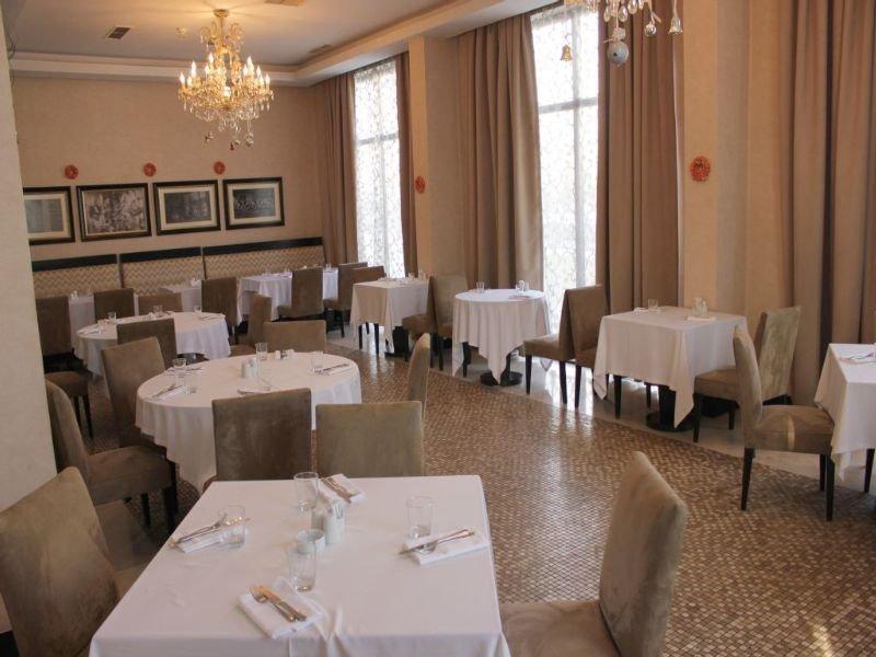 Sheki Saray Hotel Eksteriør billede