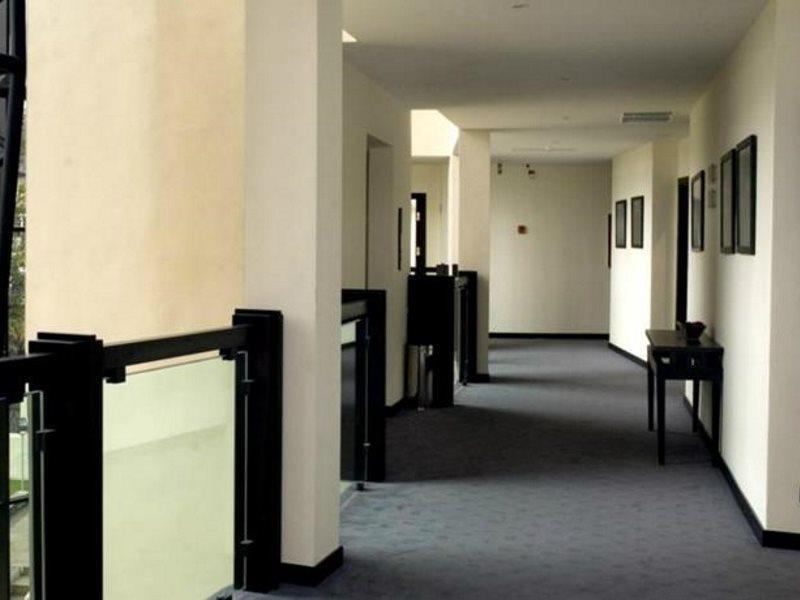 Sheki Saray Hotel Eksteriør billede