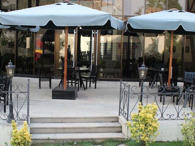 Sheki Saray Hotel Eksteriør billede