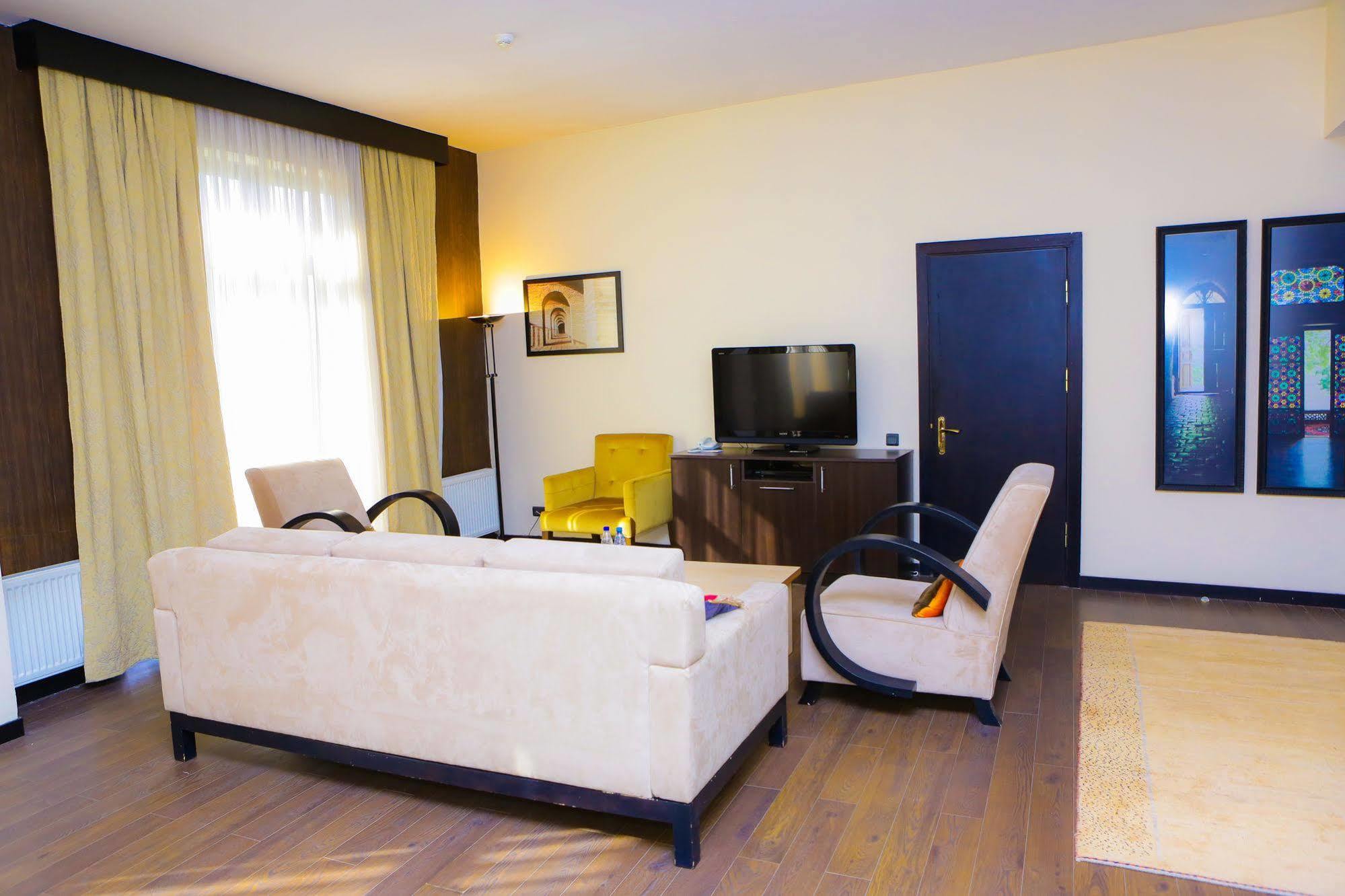 Sheki Saray Hotel Eksteriør billede